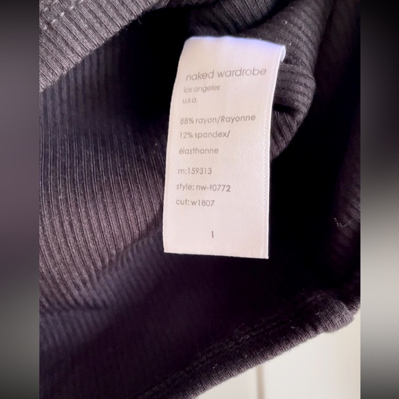 NWT HTF Naked Wardrobe Black Off My Shoulders Long Sleeve Lux Ribbed Crop Top - Picture 7 of 11